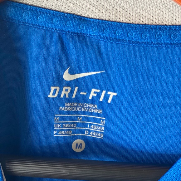 Nike dry fit short sleeve white/blue shirt size Medium - Picture 4 of 6